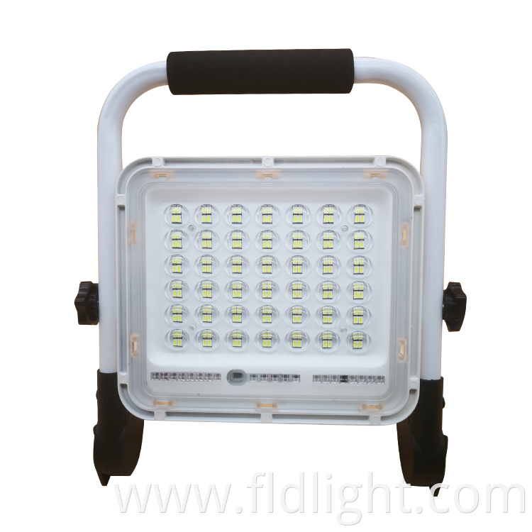 High effienicy portable flood light 